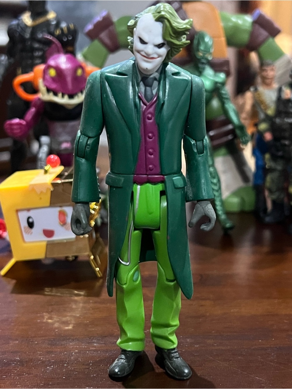 The Dark Knight 2008 Joker Destructo Case. No accessories. Loose figure